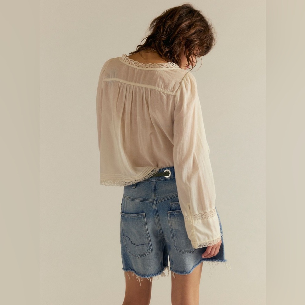 Free People Forevermore Long-sleeve Lace Detail Blouse NWOT - Picture 8 of 16
